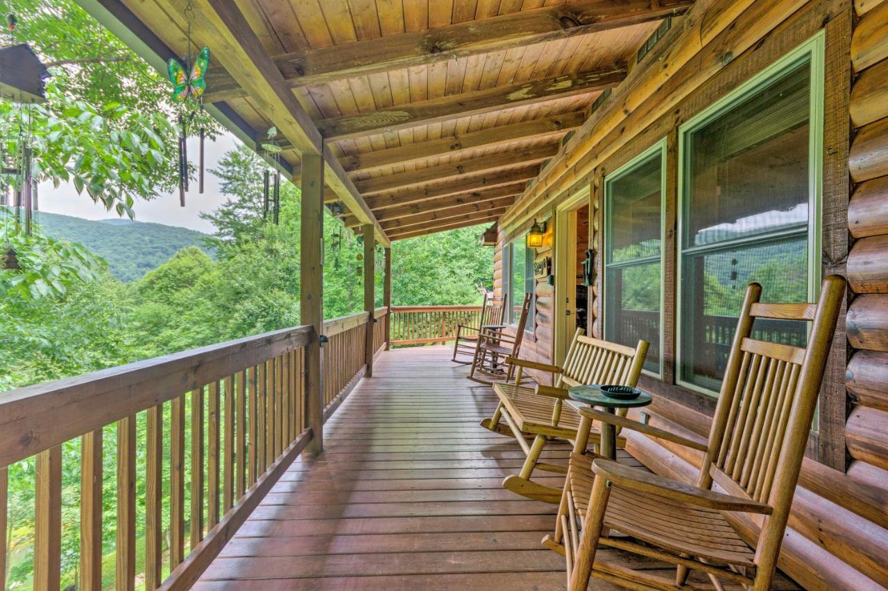 Mountain-View Maggie Valley Home With 2 Decks! Waynesville Exterior foto